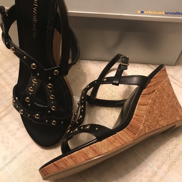 Avenue Shoes - NWT Black studded wedge sandals